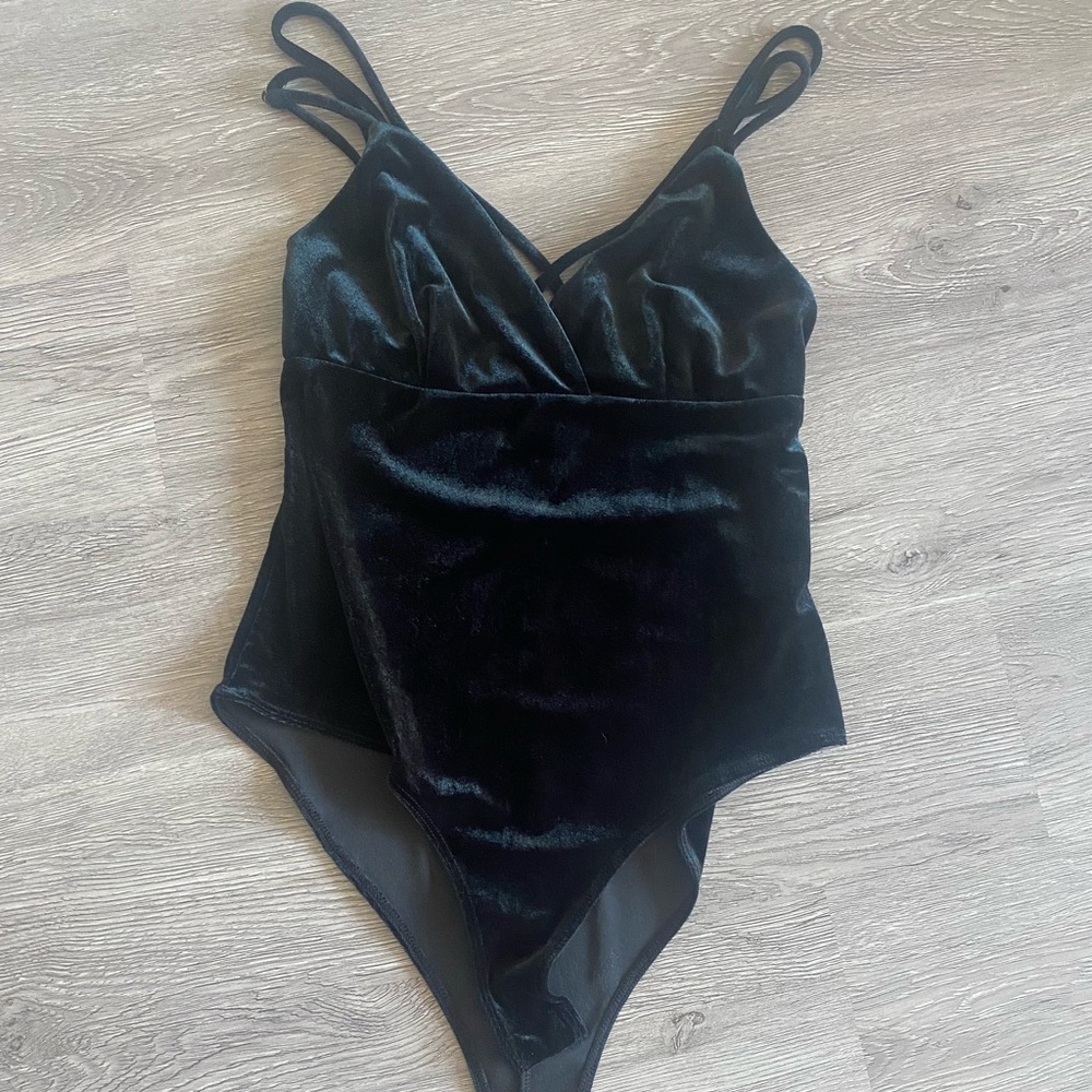 Black bodysuit from forever 21